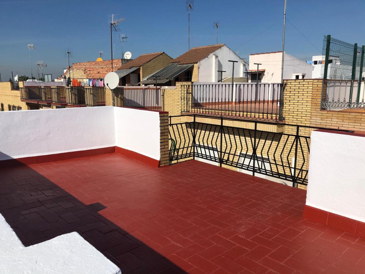 Tinto Townhouse By Olala Homes Seville Luaran gambar