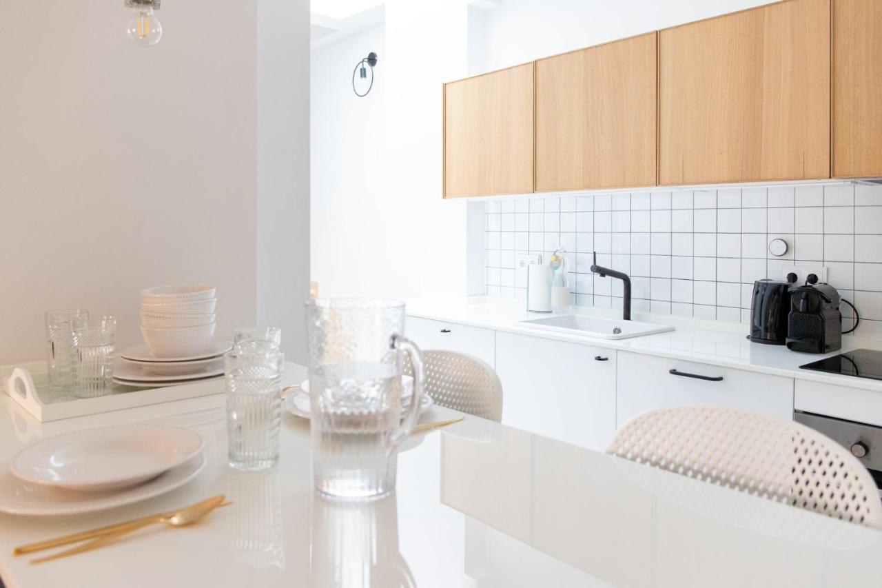 Tinto Townhouse By Olala Homes Seville Luaran gambar