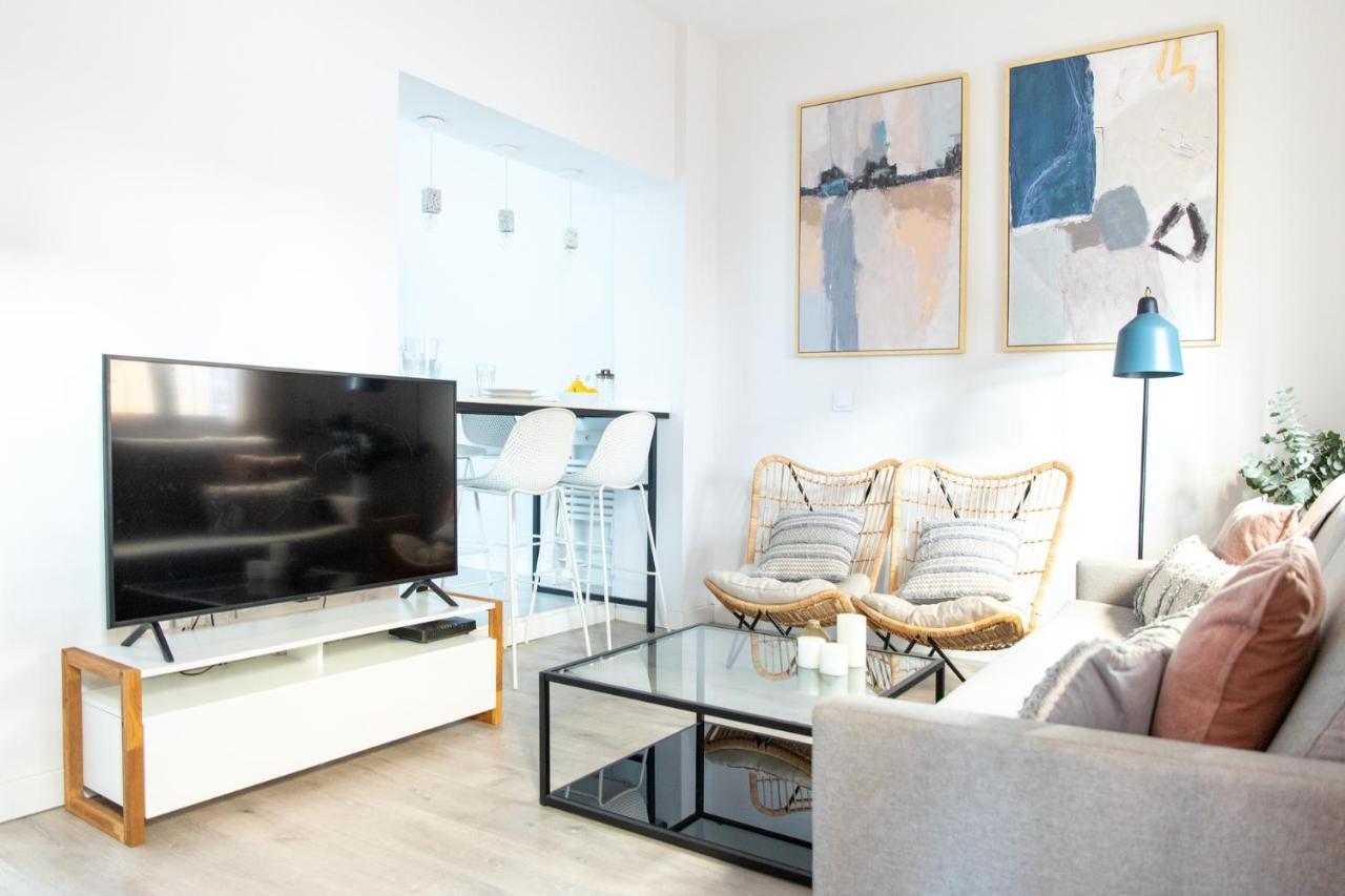 Tinto Townhouse By Olala Homes Seville Luaran gambar